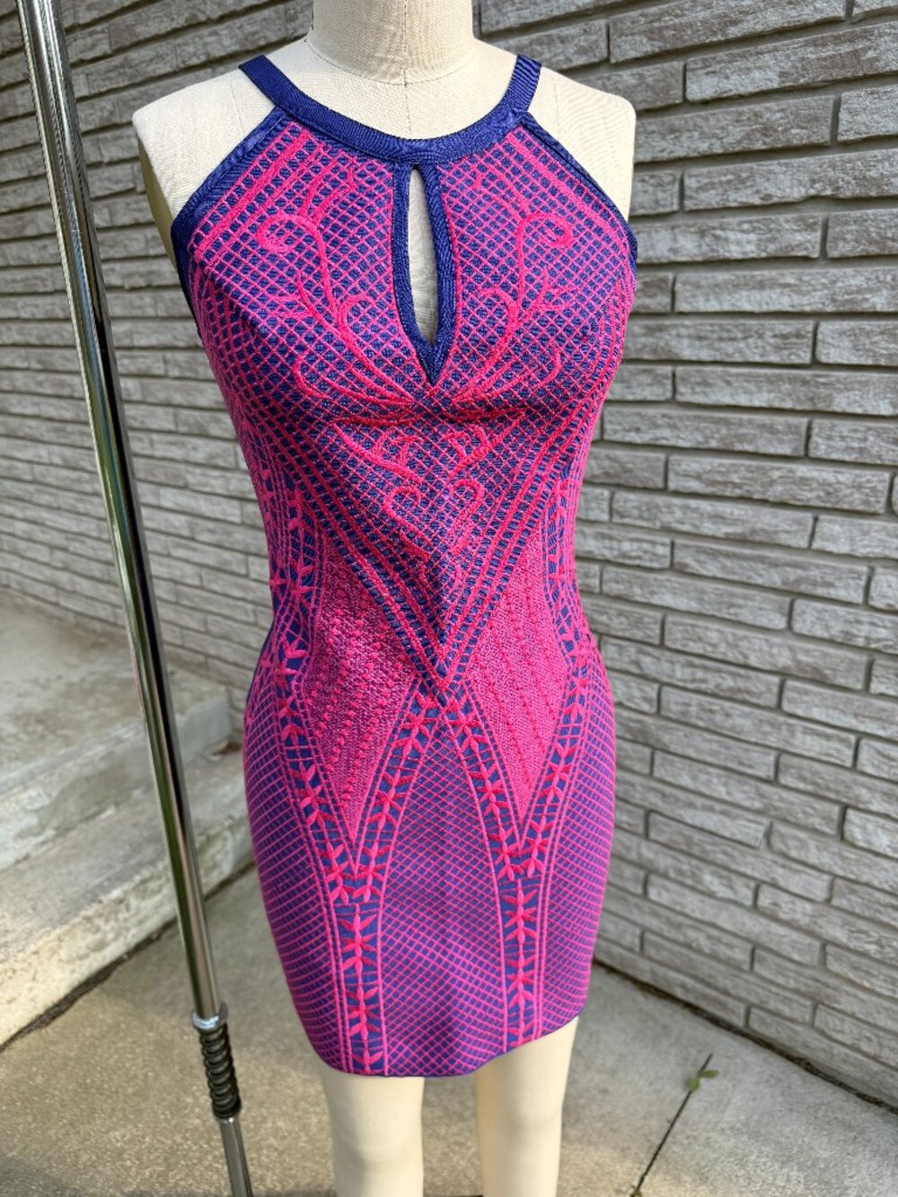 Wow Couture Geometric Knit Bandage Mini Dress Fuchsia Blue Halter Small EUC